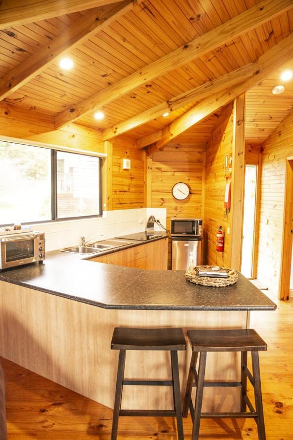 Little Norfolk Bay Events And Chalets Taranna Esterno foto